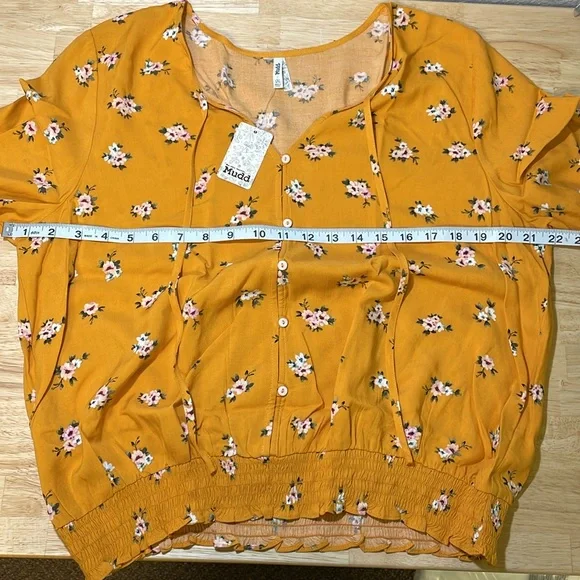 COPY - Mudd NWT Blouse Size XXL - Picture 5 of 7